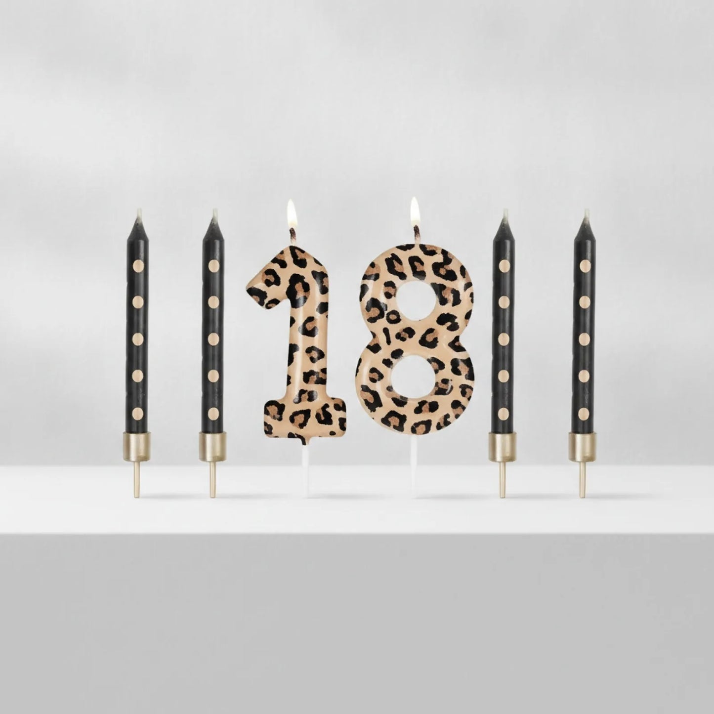 Bougie Chiffre Léopard : Élégance Sauvage pour Vos Anniversaires
